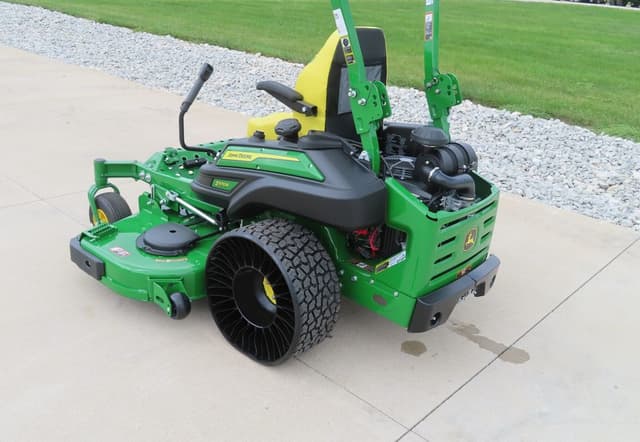 Image of John Deere Z970R equipment image 2