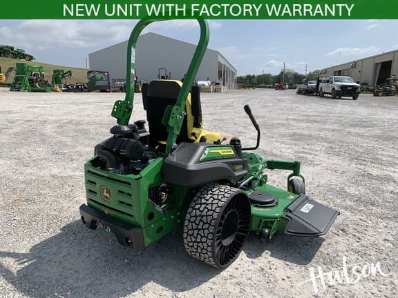 2025 John Deere Z970R Equipment Image0