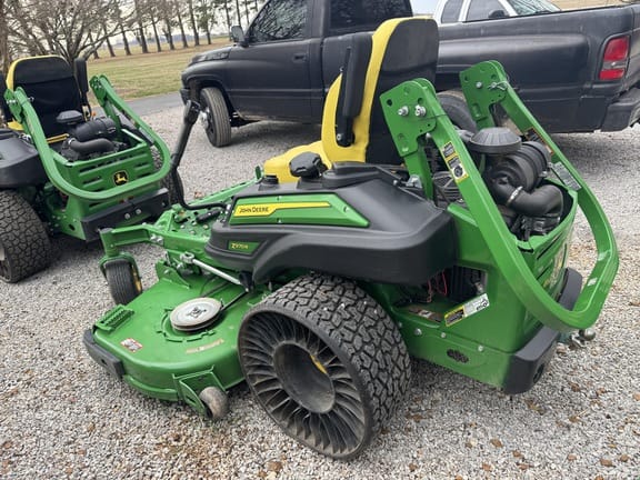 2025 John Deere Z970R Equipment Image0