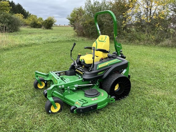 2025 John Deere Z970R Equipment Image0