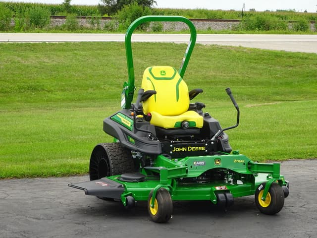 Image of John Deere Z970R equipment image 1