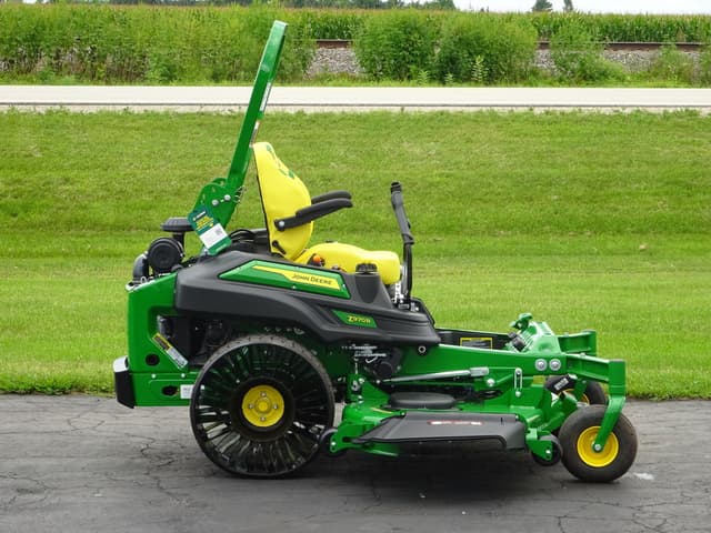 Image of John Deere Z970R equipment image 4