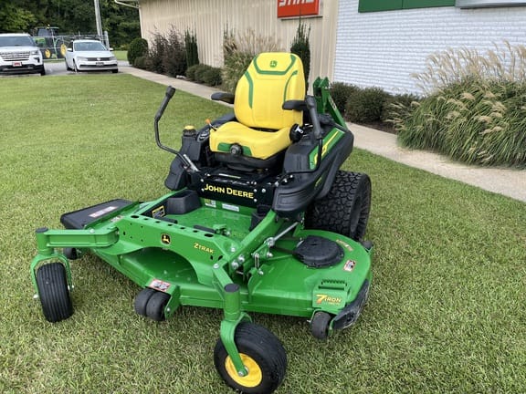 2025 John Deere Z970R Equipment Image0
