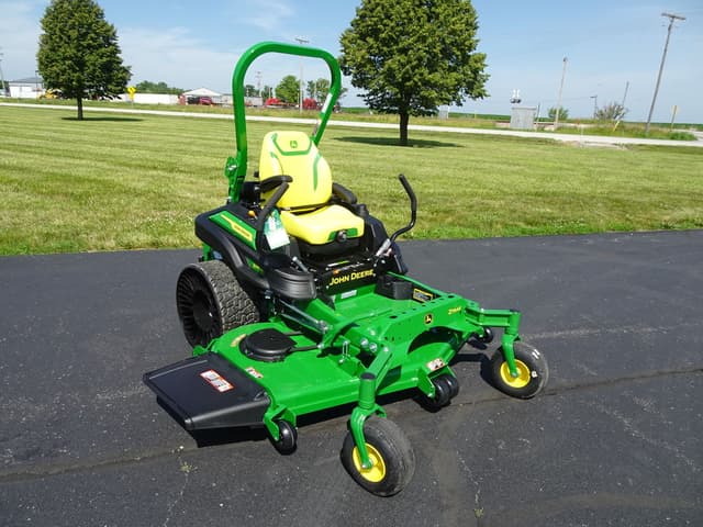 Image of John Deere Z975M equipment image 1