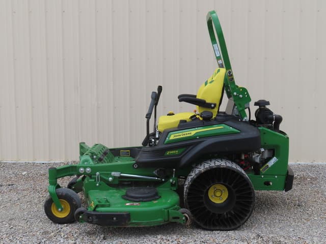 Image of John Deere Z985R equipment image 2