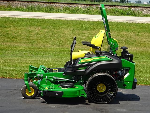 Image of John Deere Z985R equipment image 2