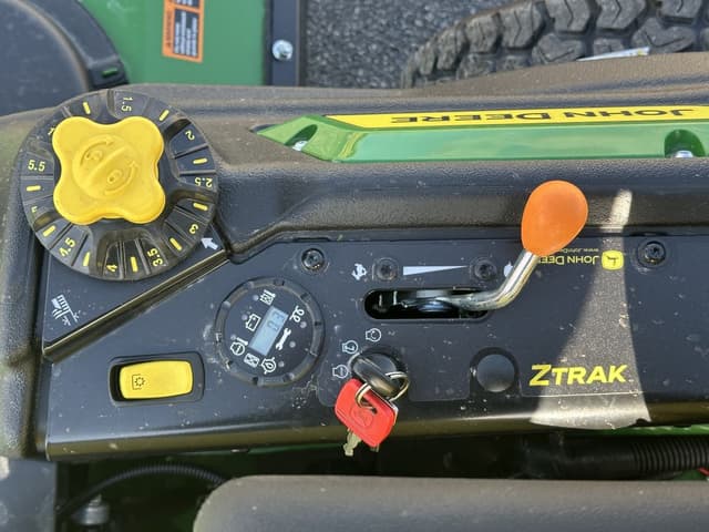 Image of John Deere Z994R equipment image 4