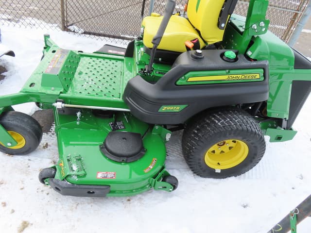 Image of John Deere Z997R equipment image 1