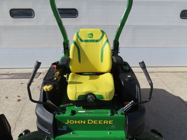 Image of John Deere Z997R equipment image 2