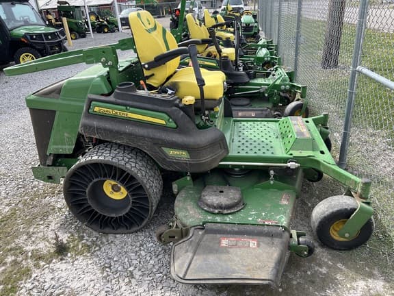 Image of John Deere Z997R equipment image 1