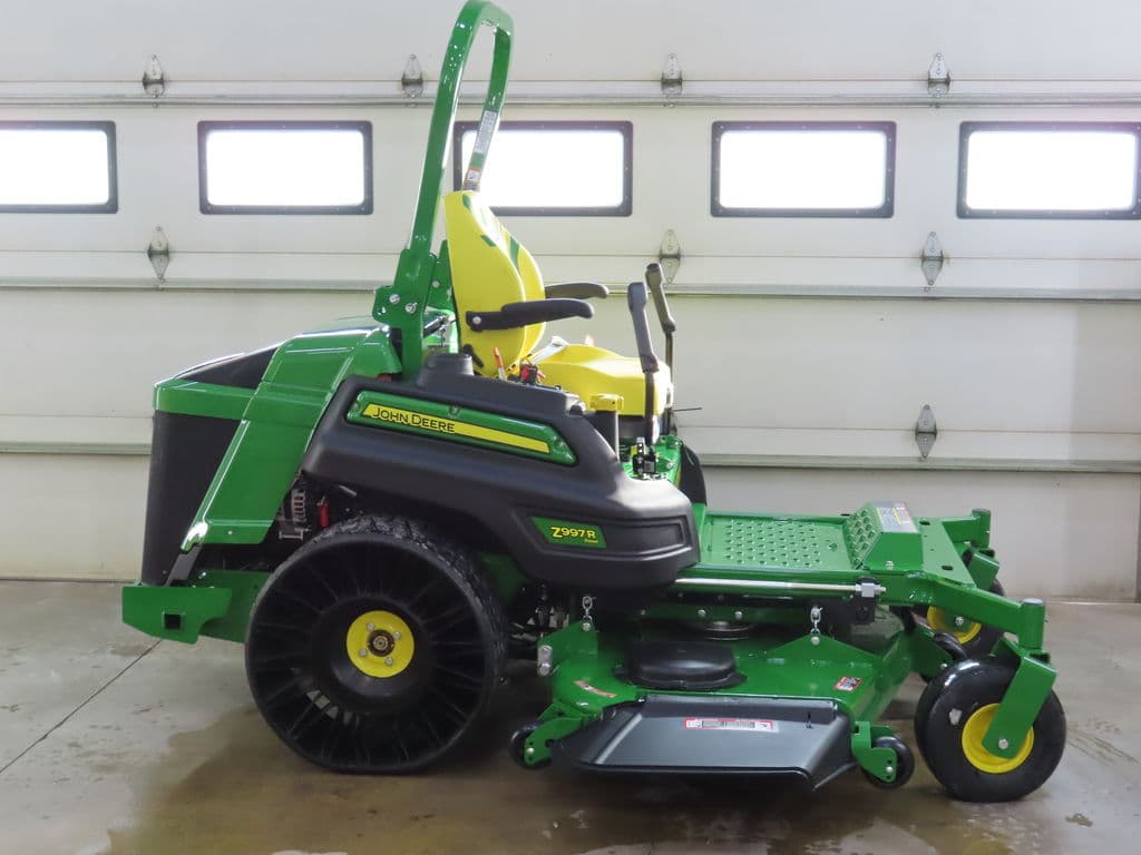 Image of John Deere Z997R Image 1