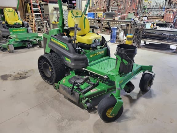 Image of John Deere Z997R equipment image 2