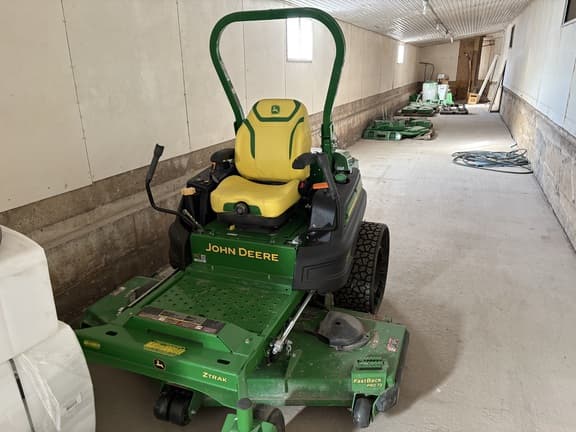 Image of John Deere Z997R equipment image 2