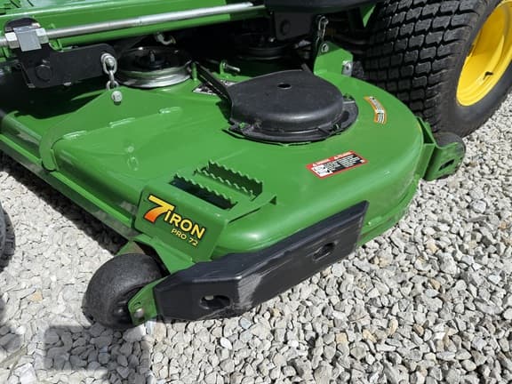 Image of John Deere Z997R equipment image 1