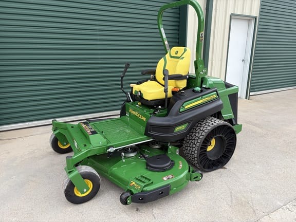 2025 John Deere Z997R Equipment Image0