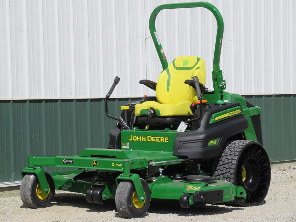 2025 John Deere Z997R Image