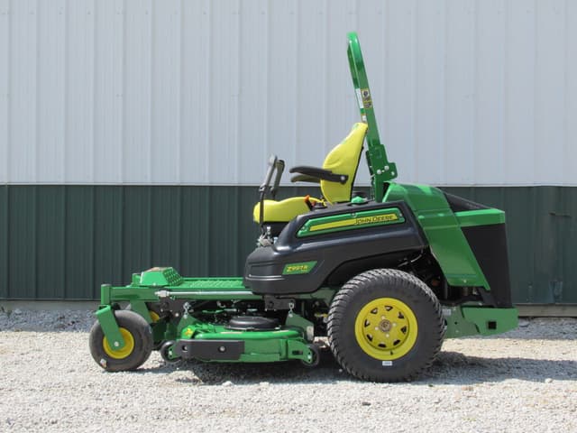 Image of John Deere Z997R equipment image 1