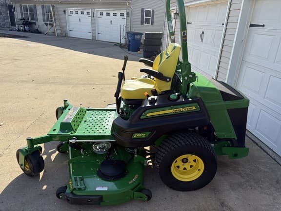 Image of John Deere Z997R equipment image 1