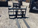 2025 Paladin Pallet Forks Image