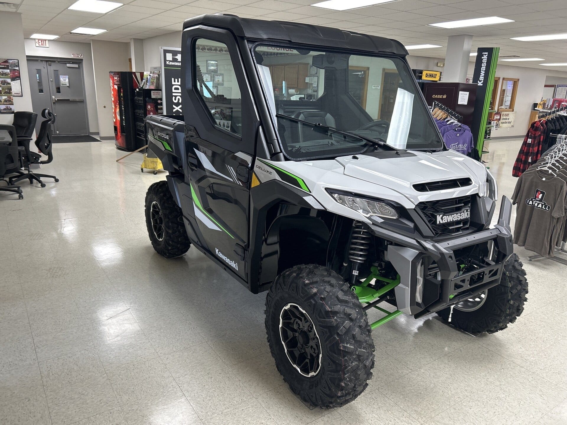 2025 Kawasaki Ridge XR Deluxe HVAC Equipment Image0