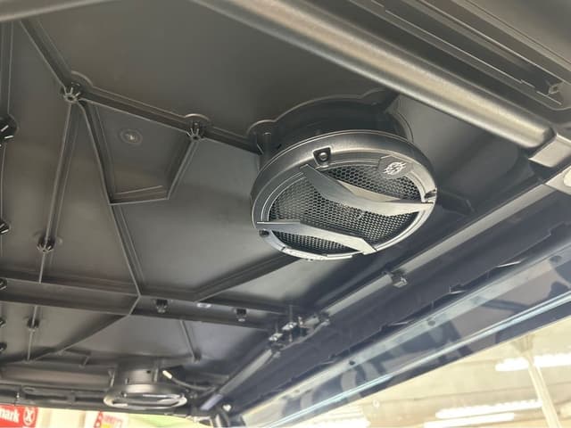 Image of Kawasaki Nav 4e Limited equipment image 4