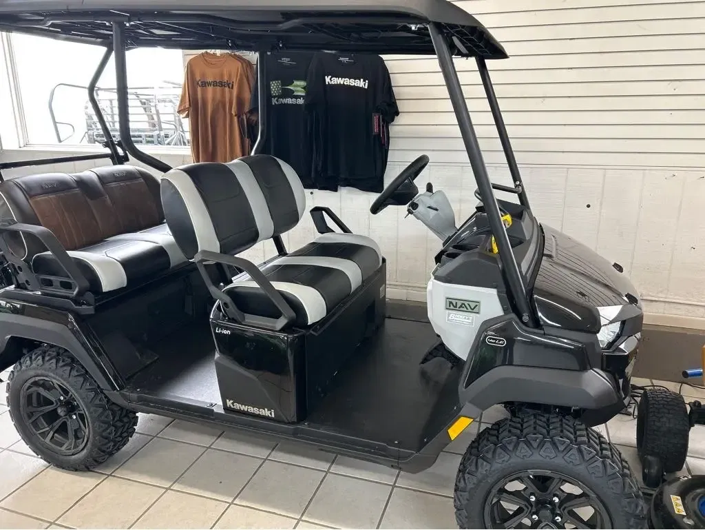2025 Kawasaki Nav 4e LE Equipment Image0