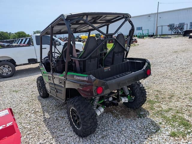 Image of Kawasaki Teryx4 S LE equipment image 3
