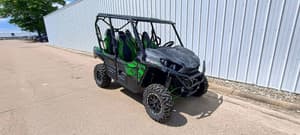 2025 Kawasaki Teryx4 S LE Image