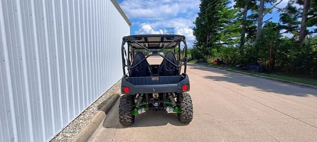 Image of Kawasaki Teryx4 S LE equipment image 3