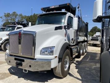 Main image Kenworth T880