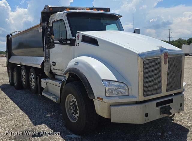 Image of Kenworth T880 equipment image 2