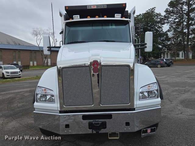 Image of Kenworth T880 equipment image 1