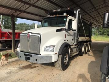 Main image Kenworth T880