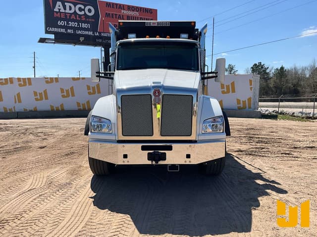 Image of Kenworth T880 equipment image 1