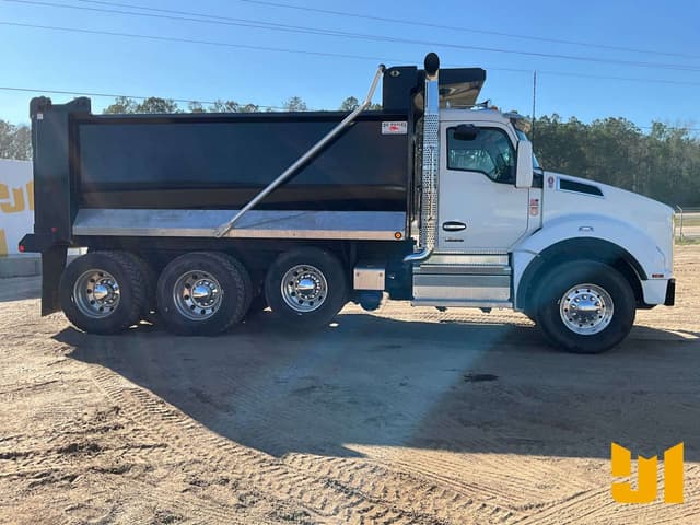 Image of Kenworth T880 equipment image 3