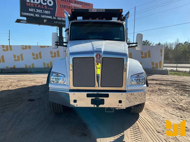 Image of Kenworth T880 equipment image 1