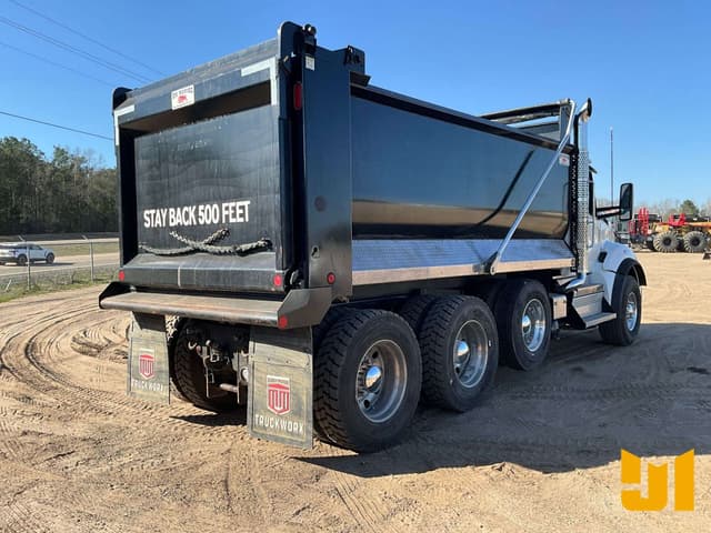 Image of Kenworth T880 equipment image 4