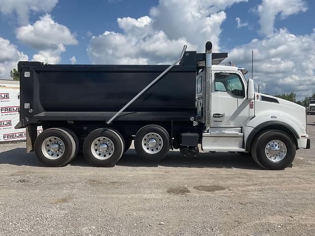Image of Kenworth T880 equipment image 3