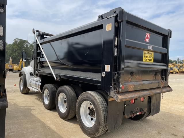 Image of Kenworth T880S equipment image 1
