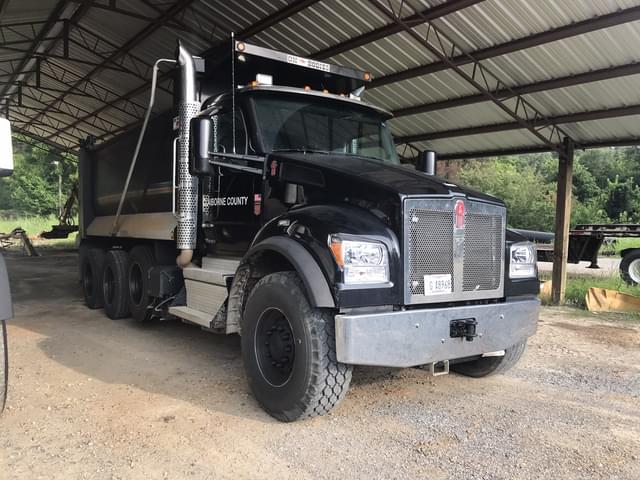 Image of Kenworth T880S equipment image 4