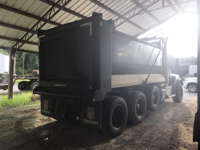 Image of Kenworth T880S equipment image 3