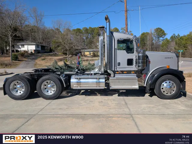 Image of Kenworth W900 equipment image 2