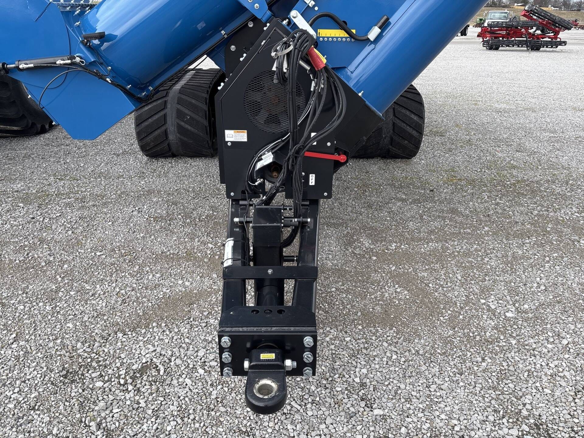 2025 Kinze 1121 Equipment Image0