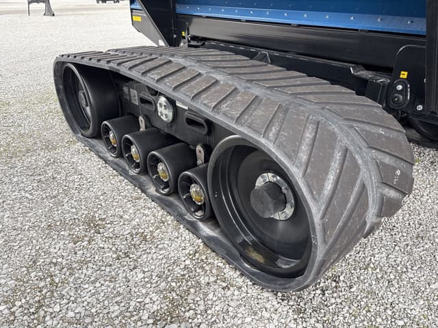 Image of Kinze 1121 equipment image 2