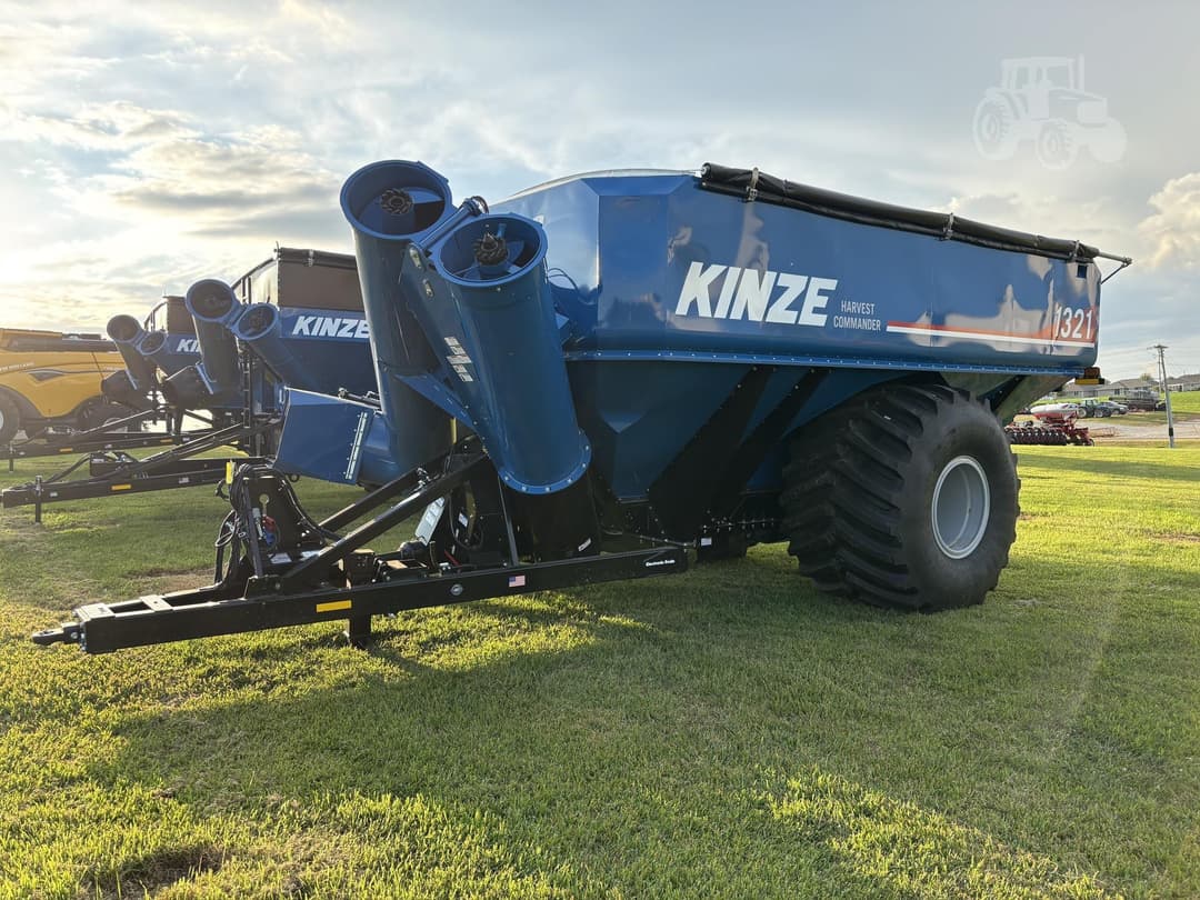 Image of Kinze 1321 Primary image