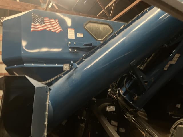 Image of Kinze 1421 equipment image 1