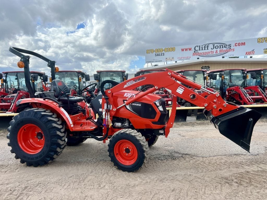 2025 Kioti CK3520 Equipment Image0