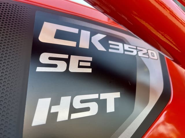 Image of Kioti CK20S equipment image 4