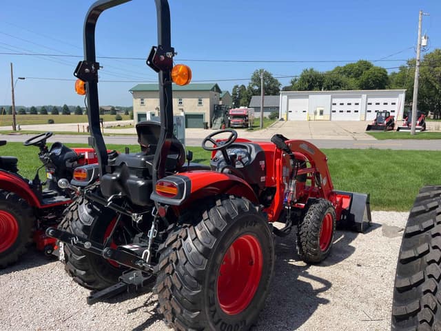 Image of Kioti CK2620H equipment image 4