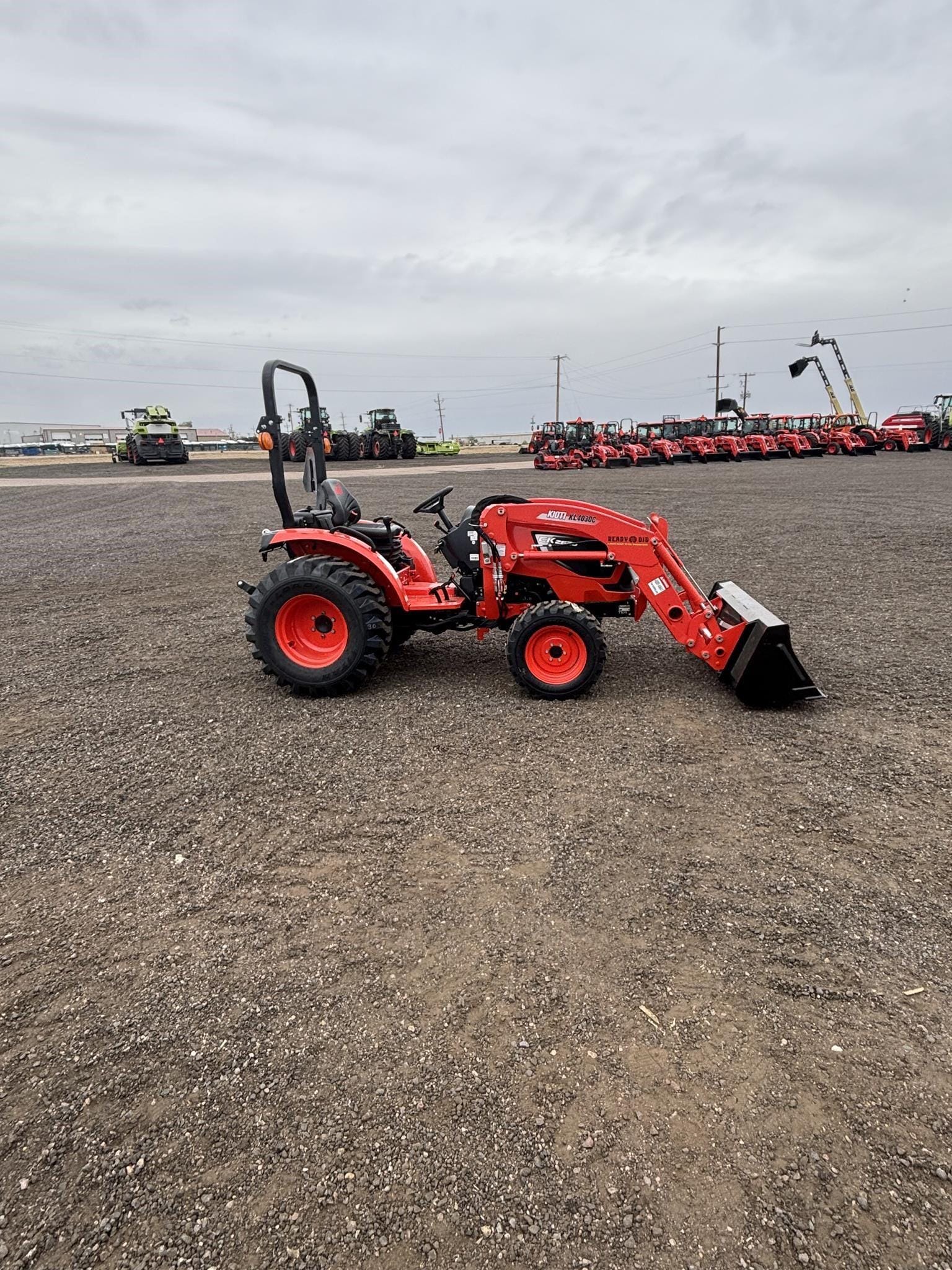 2026 Kioti CK2620 HST Equipment Image0